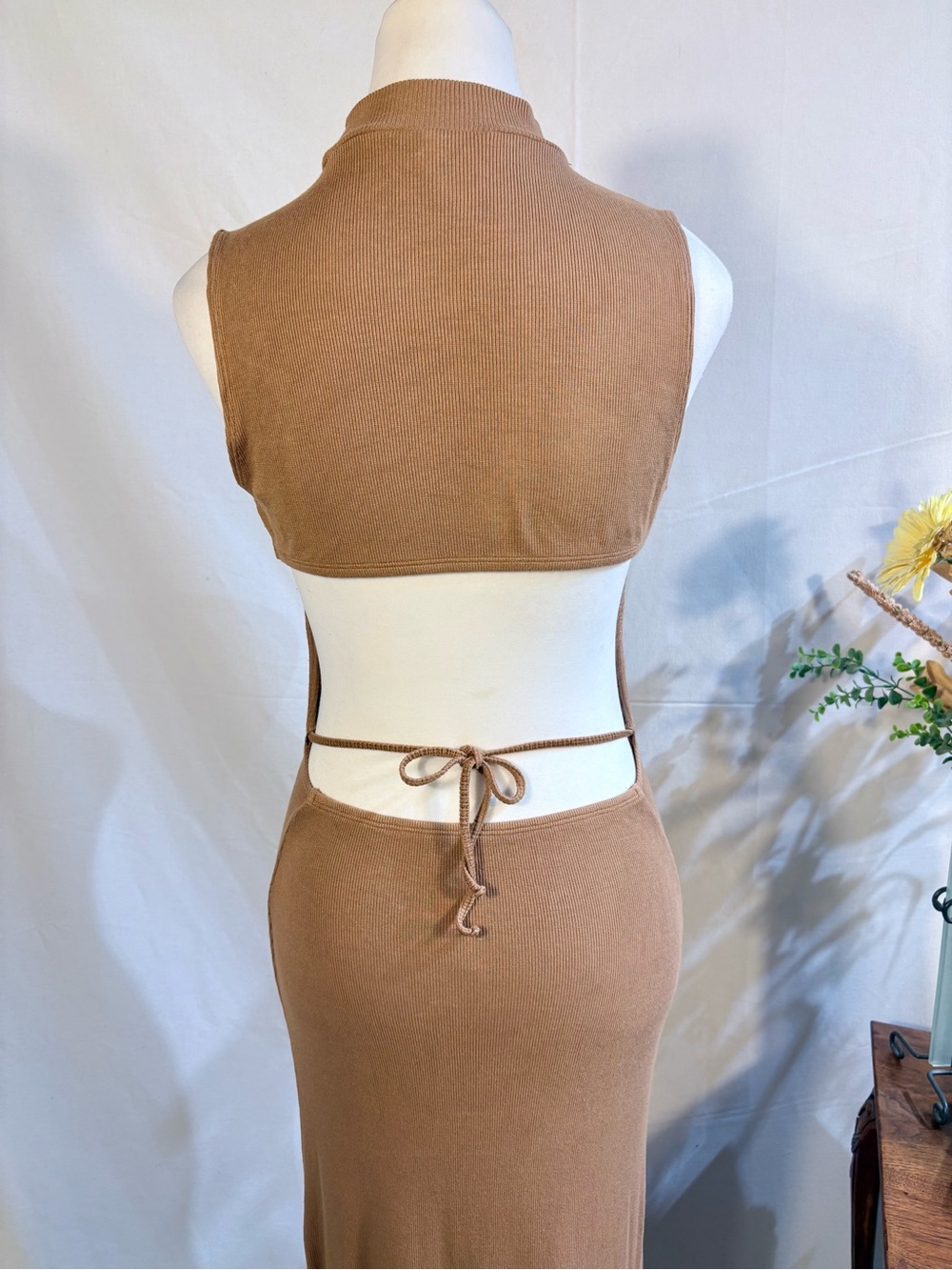 L*Space Chandler Maxi Dress Camel Open Back Sleeveless Side Slit Sz S🧡 - Picture 4 of 10